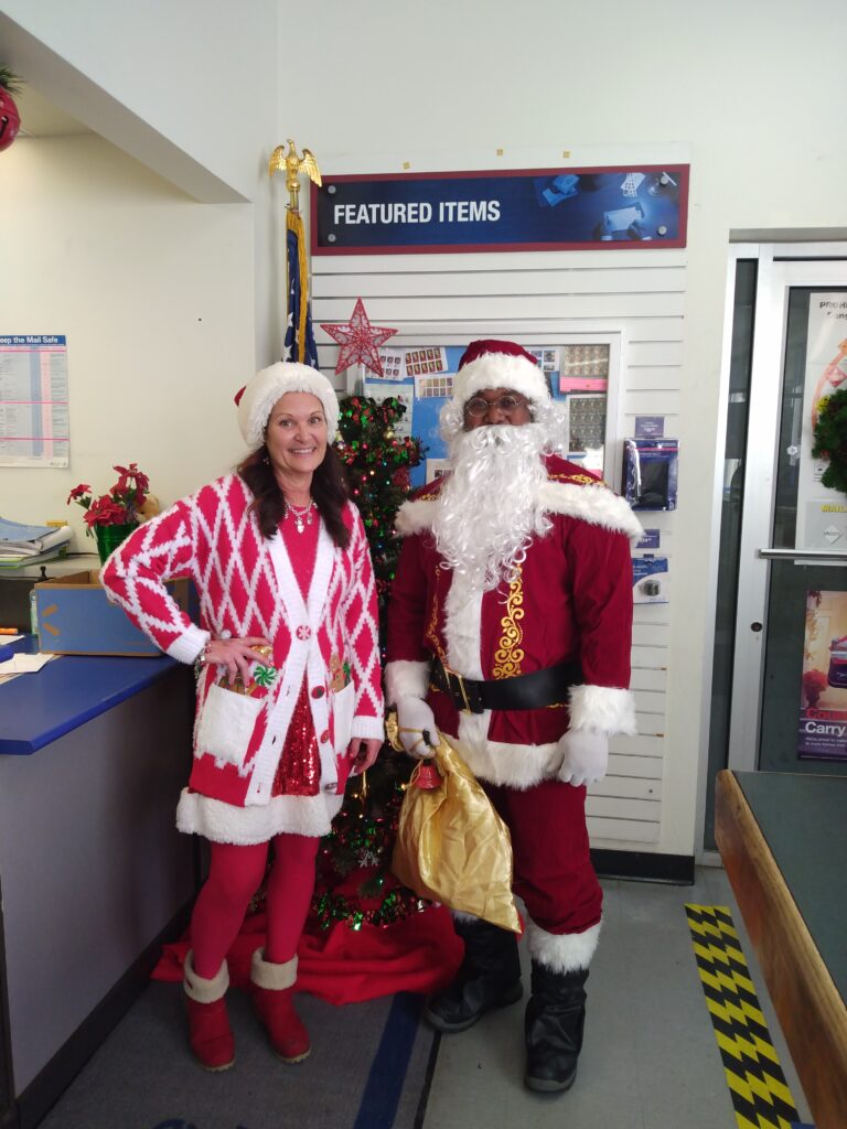 RAEFORD RURAL CARRIERS IN THE CHRISTMAS SPIRIT NCRLCA NCRLCA